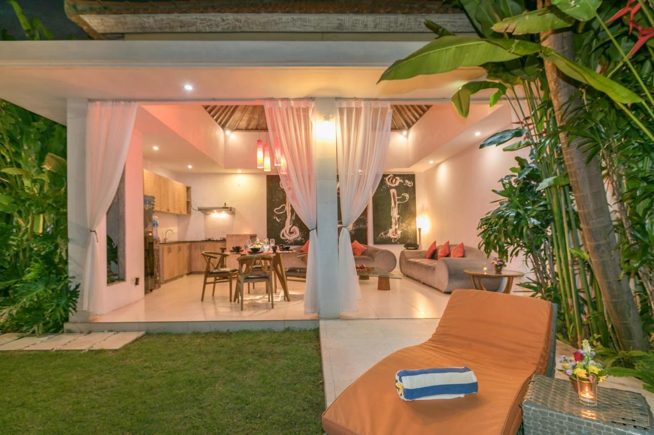 Villa Briana Seminyak By Villas R Us Екстериор снимка