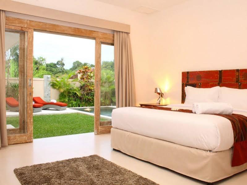 Villa Briana Seminyak By Villas R Us Екстериор снимка