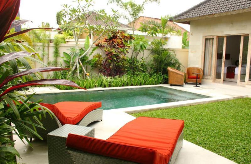 Villa Briana Seminyak By Villas R Us Екстериор снимка